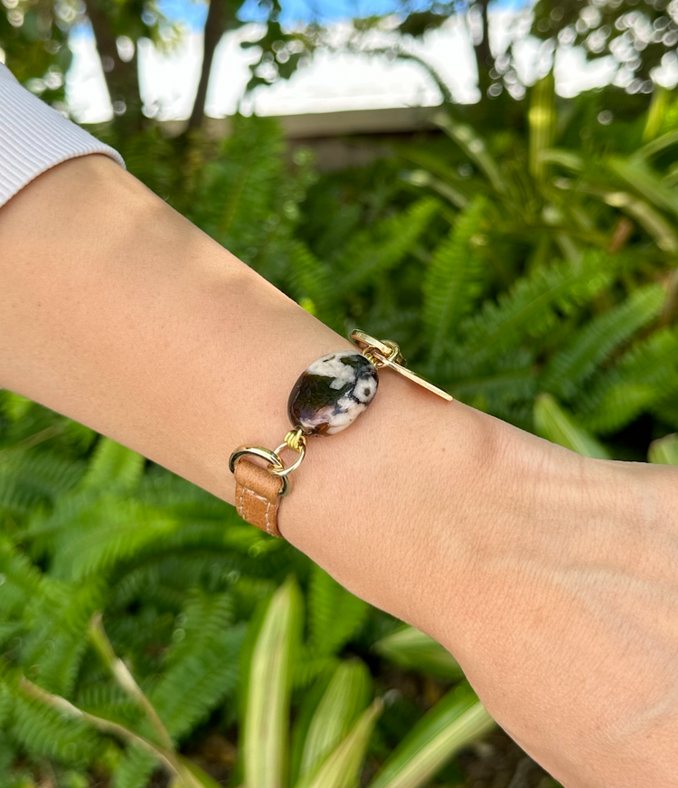 Signature Simple Wrap Italian Leather Bracelet with Naturals Stones and Pearls