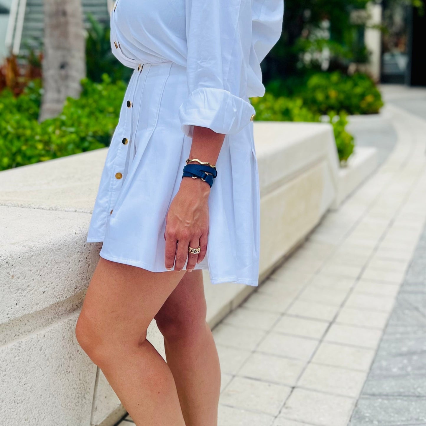 Halfmoon Bold Blue Leather Bracelet - LALEBRACELETS