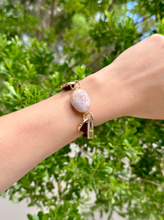 Signature Single Wrap Brown Leather Bracelet with Flat Agathe Stone