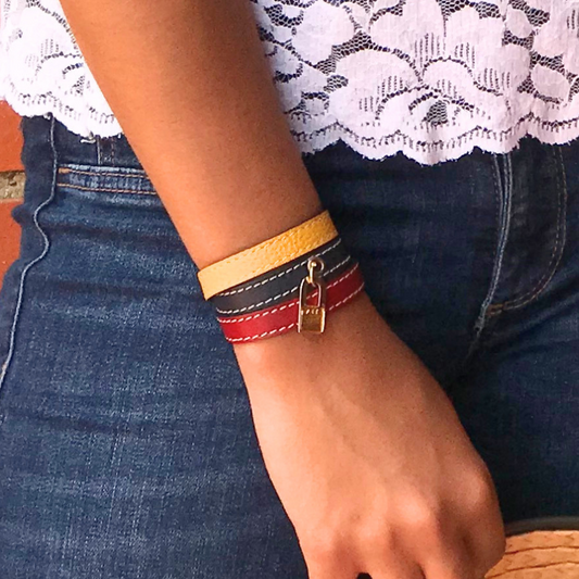 Heritage Colors — Ecuador - LALEBRACELETS