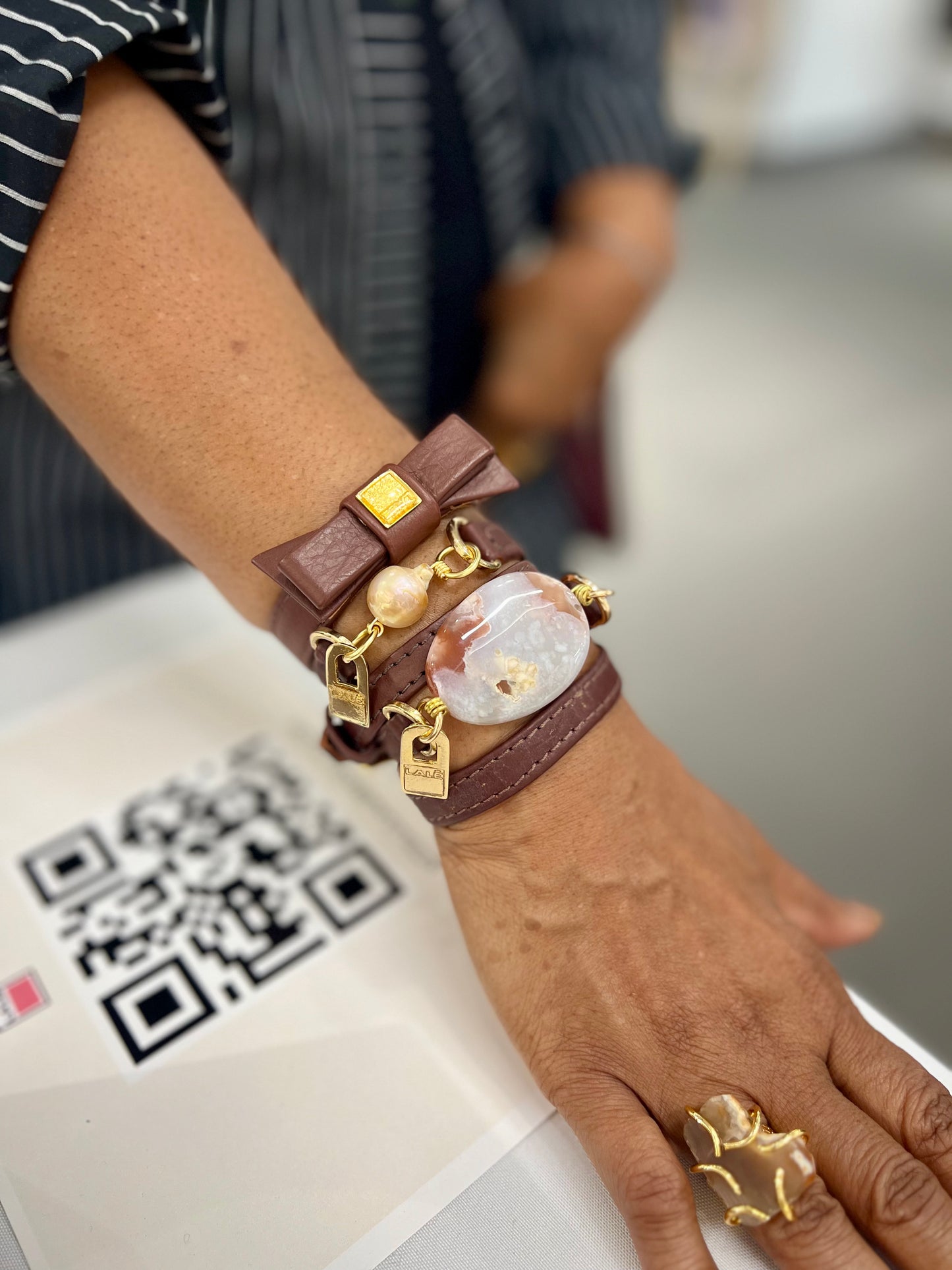 Bundle Bracelet with Brown Leather and White Agatha Stones