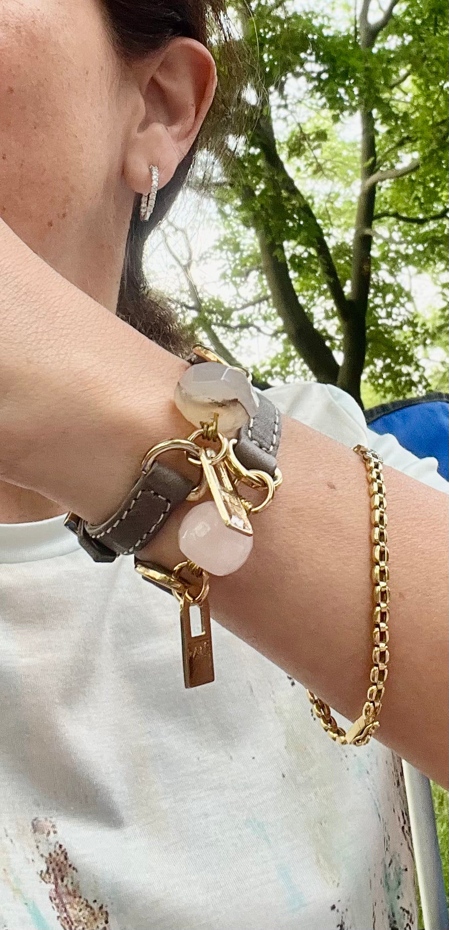 Bundle Bracelet with Gray Leather, White Agathe and Pink Quartz